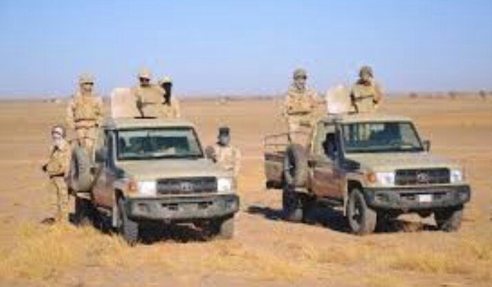 بداية نشر قوات الجيش الموريتاني على الحدود الشمالية مع المغرب