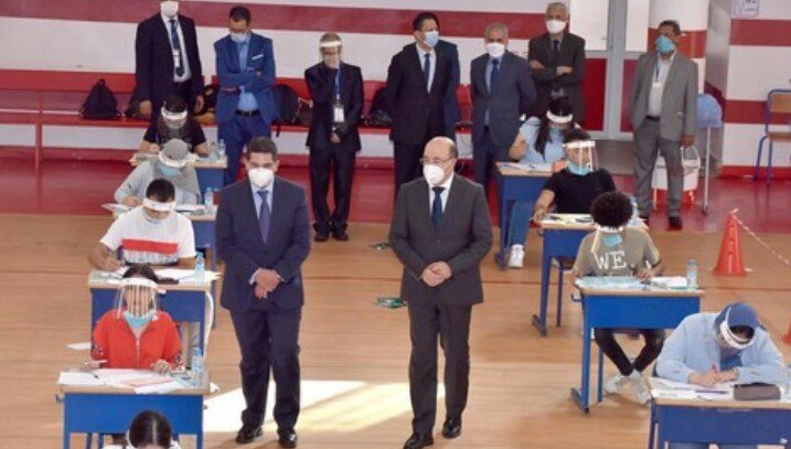 أمزازي..صفوف التلاميذ و الاطر التعليمية تتلقى ازيد من 13 الف إصابة بفيروس كورونا