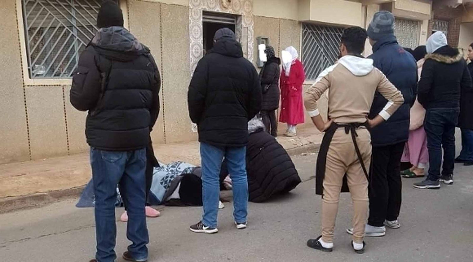 غموض سقوط طالبتين من الطابق الأول من منزل بوجدة يستنفر السلطات المختصة