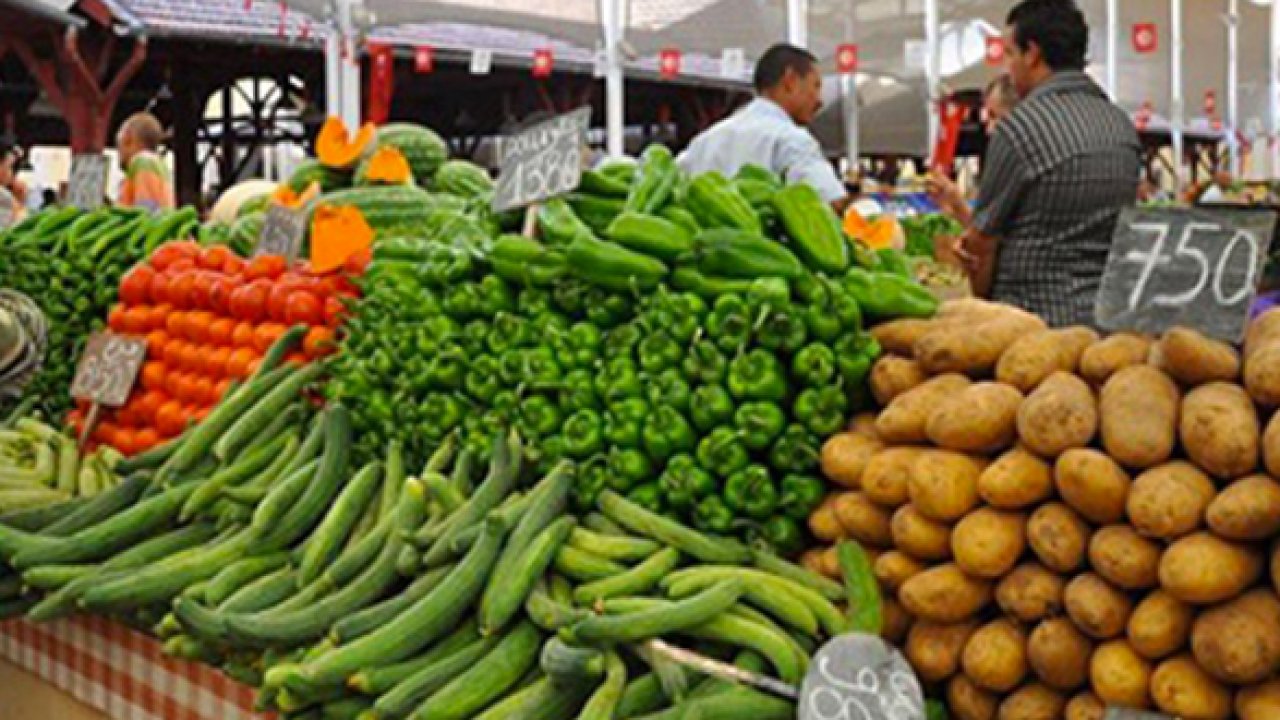 تشكيل لجنة لمراقبة الأسواق بجهة الشمال و الوالي يتوعد المضاربين في الأسعار بعقوبات صارمة