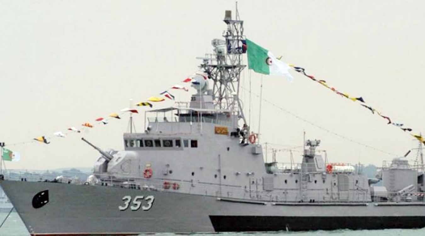 حرس السواحل الجزائري يعتقل 3 اشخاص من جنسية مغربية