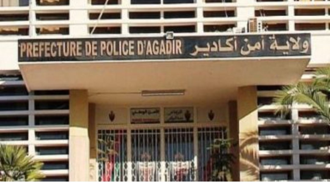 طعن ثلاث سياح اجانب بالسلاح الابيض يستنفر أمن اكادير