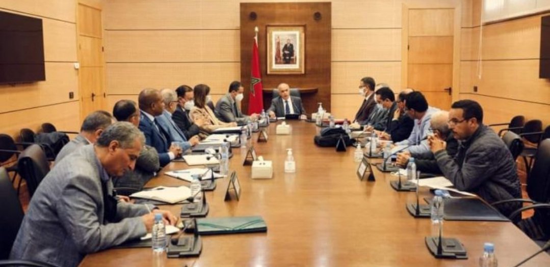 تفاصيل مراسيم توقيع محضر اتفاق بين الحكومة والنقابات التعليمية الأكثر تمثيلية