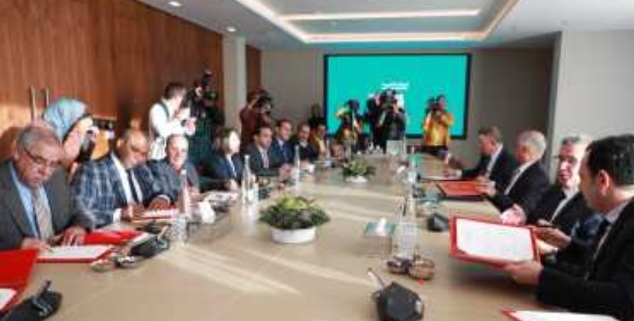 عاجل/الحكومة تقرر زيادة 1500 درهم في بأجور الأساتذة