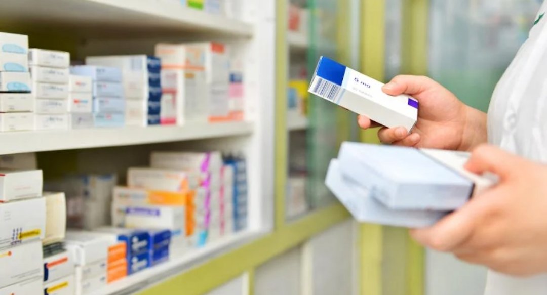 الحكومة تصادق على مشروعي مرسومين يتعلقان بمدونة الأدوية والصيدلة