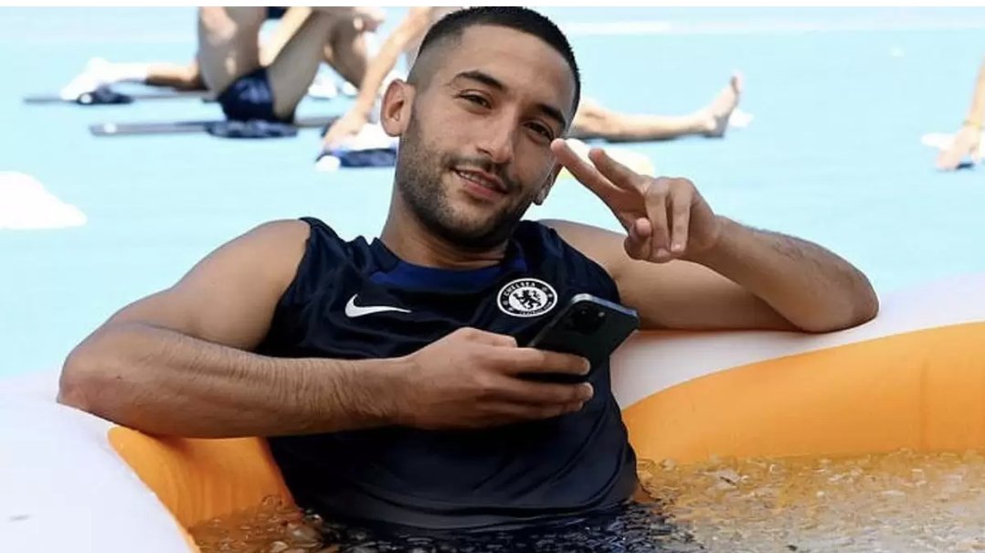 منشور جديد لزياش بحسابه الرسمي على إنستغرام يثير المزيد من الجدل