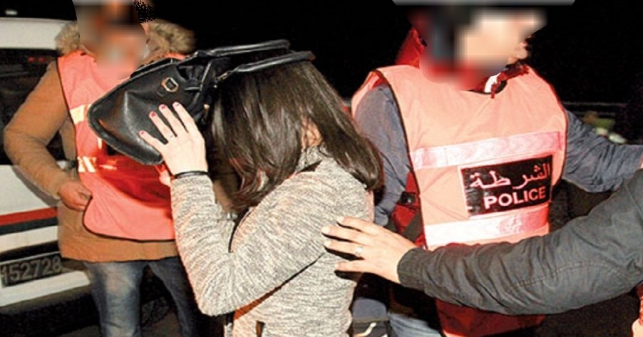 التلبس بتسلم رشوة وراء اعتقال شرطية و شرطي  ببن جرير