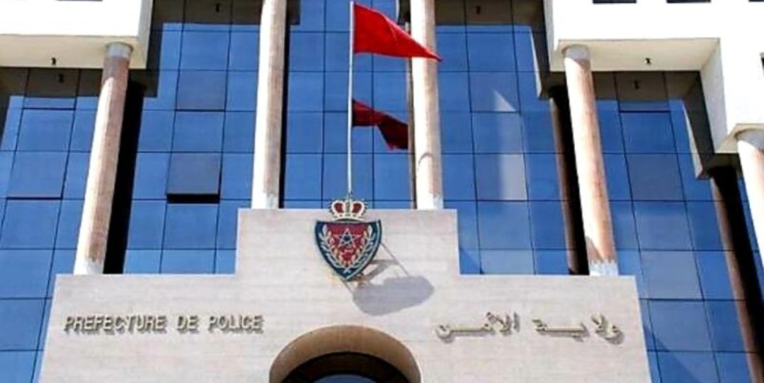 التوقيف المؤقت عن العمل في حق المراقب العام رئيس منطقة أمن ميناء الدار البيضاء.