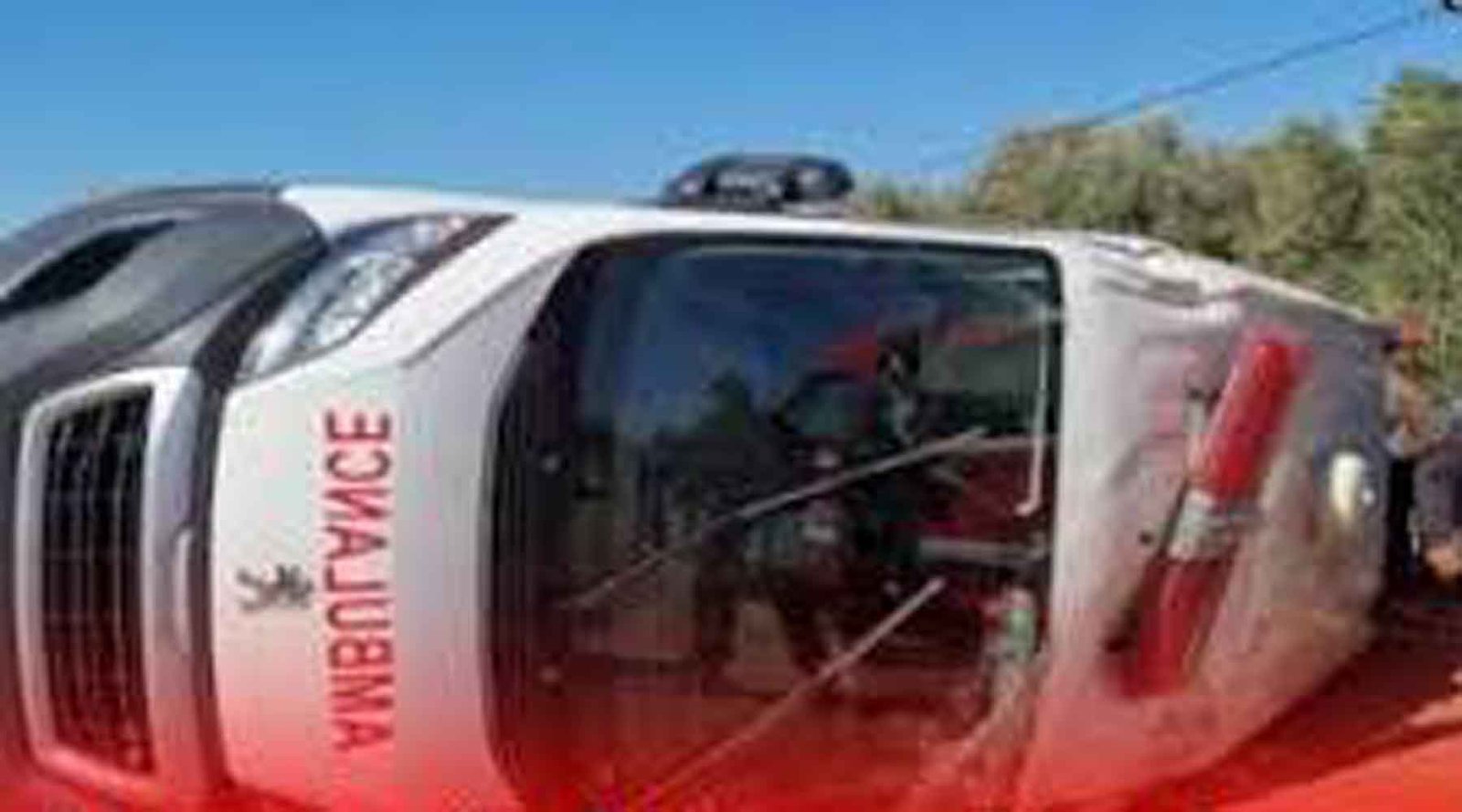 مصرع سائق في انقلاب سيارة اسعاف باقليم كلميم