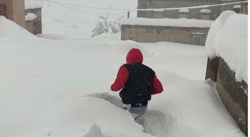 تعليق الدراسة بورززات بسبب التساقطات الثلجية