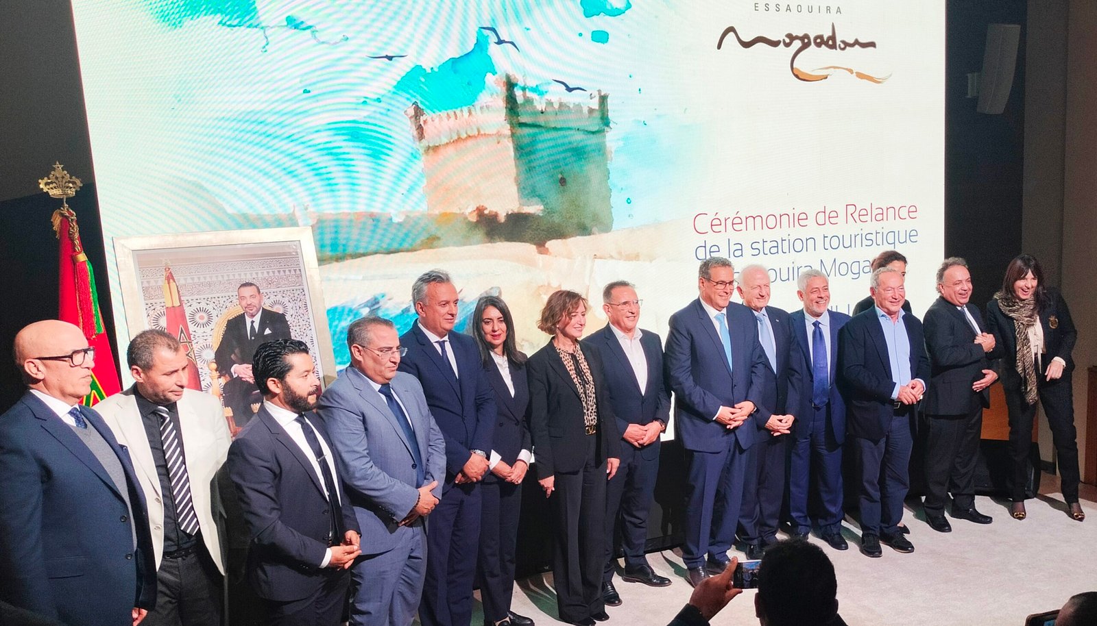 اخنوش و سميح ساويرس، و حسين النويس و حسام الشاعر في إعادة إطلاق المحطة السياحية الصويرة