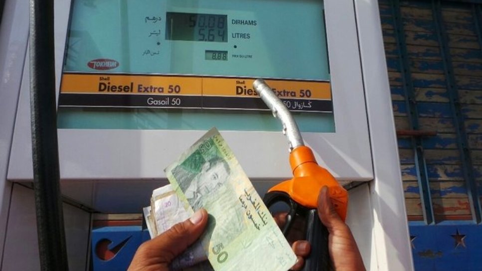 اليماني: لو أُلغي تحرير الأسعار لكان ثمن الغازوال بـ10 دراهم والبنزين بـ11 درهماً