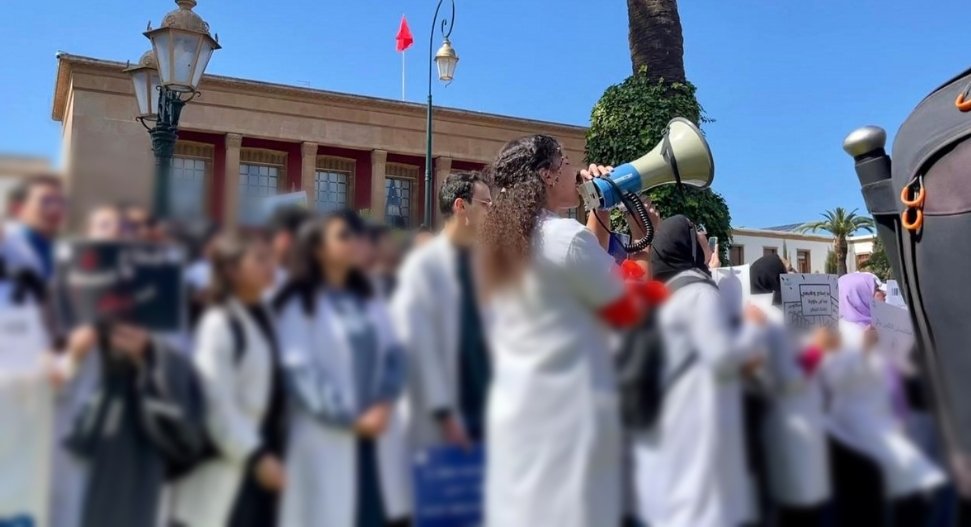 بوادر احتقان جديد في صفوف طلبة الطب والصيدلة يلوح في الافق