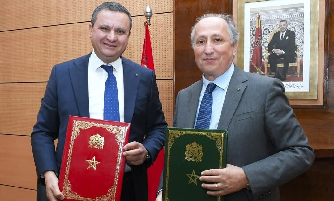 اتفاقيه شراكة بين وزارة التربية و رونو لتعزيز إدماج تكنولوجيا المعلومات والاتصال في التعليم