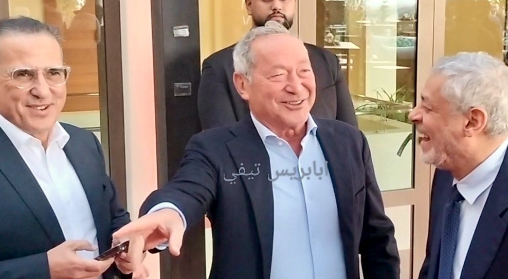 الملياردير المصري نجيب ساويرس : “لا أريد أن أكون سعيدا وحدي”