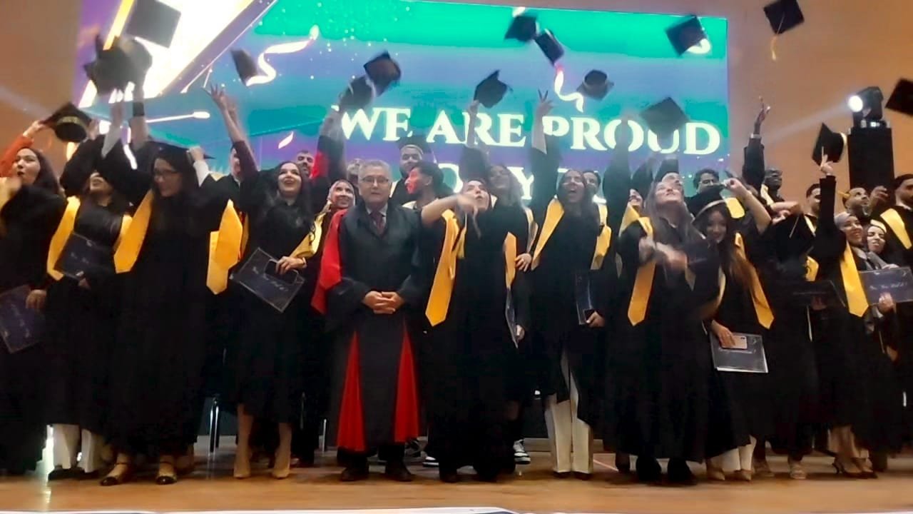 المدرسة العليا للدراسات الاقتصادية والتجارية والهندسية تحتفل بخريجيها