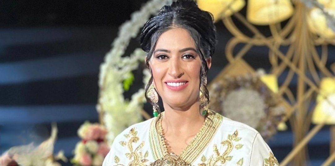 وعكة صحية وراء نقل الممثلة دنيا بوطازوت الى المستشفى