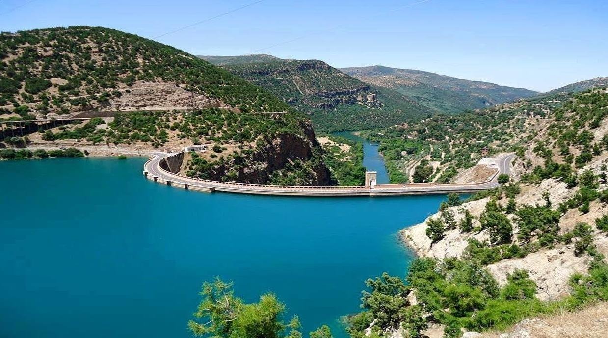 الامطار المهمة تملأ خمسة سدود بنسبة مائة بالمائة