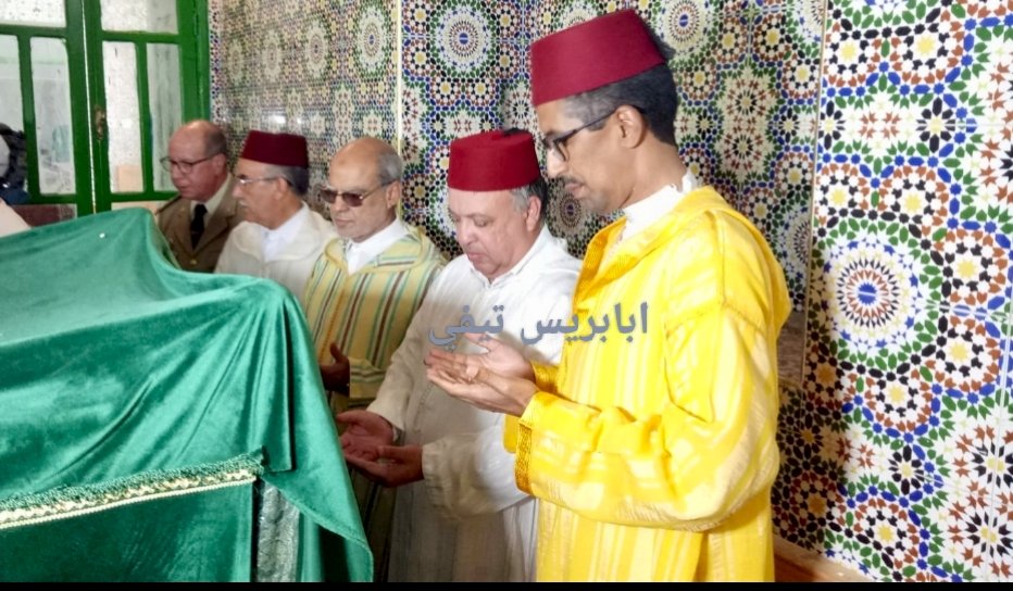 رسالة نقيب زوايا ركراكة بالمغرب تمنع مهرجانات و سهرات الشيخات