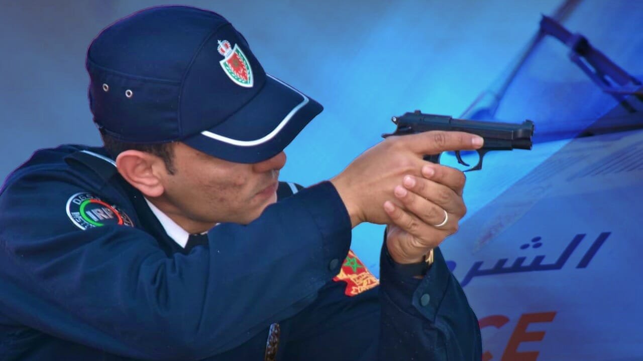 رصاص الامن يلعلع بفاس لتوقيف شاب اشهر سلاح ابيض في وجه الشرطة