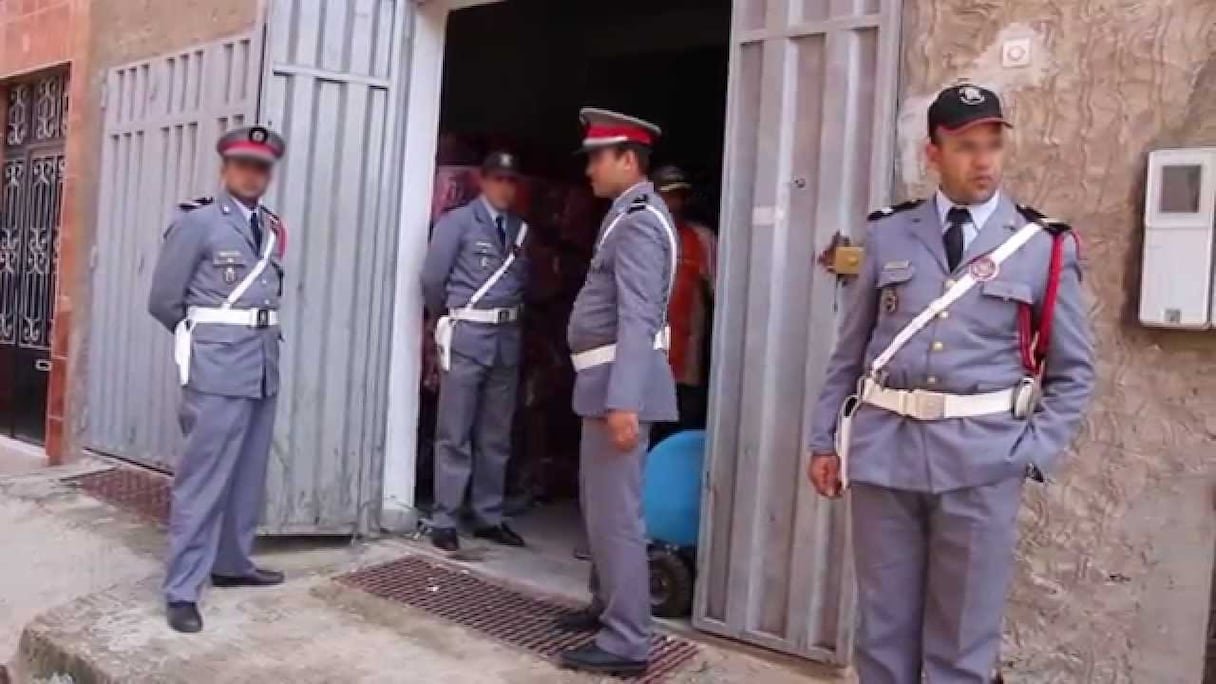 مداهمة مستودع سري يسفر عن حجز حوالي 13 طن من المواد الفاسدة بطنجة