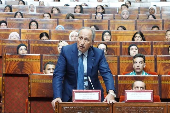 الإعلان عن رفع سن الترشح لمباريات التعليم إلى 35 سنة