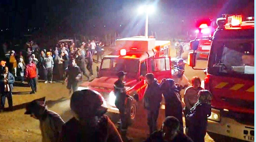 مصرع خمسة أفراد من عائلة واحدة داخل حوض لتجميع المياه.