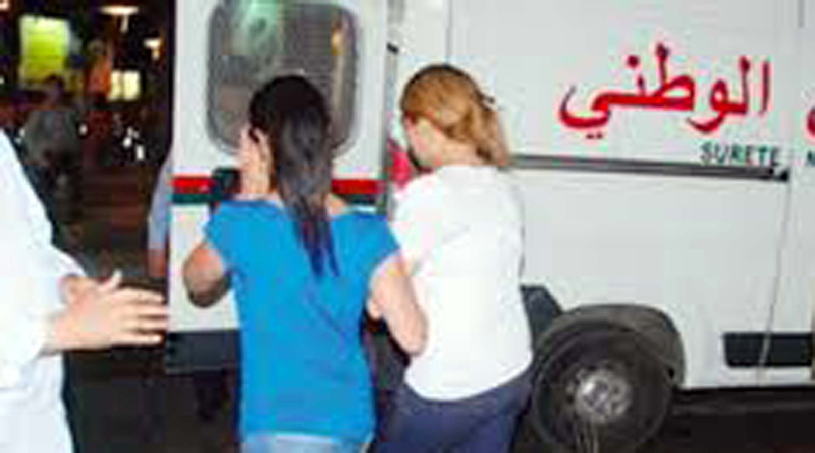 توقيف مؤثرتين بطنجة متورطتين في الاعتداء على حارس إحدى العمارات