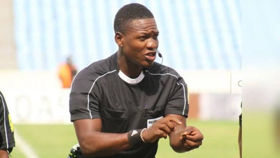 تعيين دانيال لاريا المثير للجدل لتحكيم مقابلة المغرب و نيجيريا