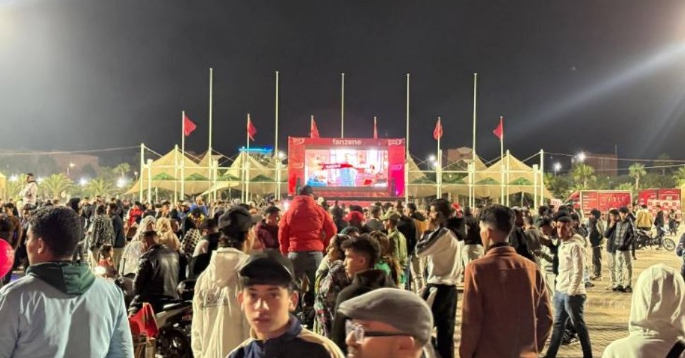 فرحة التأهل إلى النهائي تمتد الى عمق الصحراء المغربية