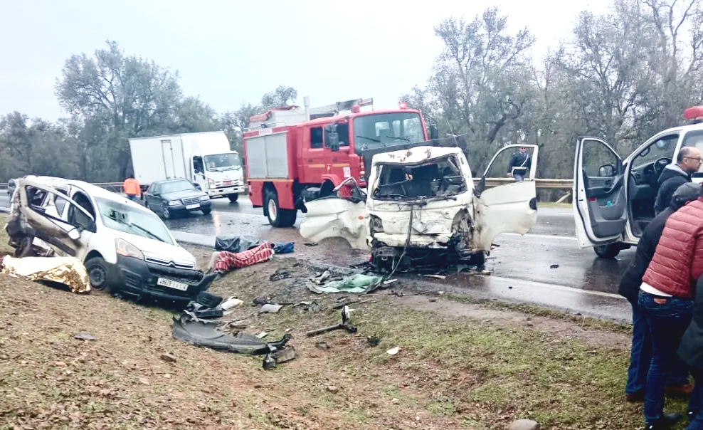 ق ت ي ل و 8 جرحى في حادثة سير مميتة ضواحي جرسيف